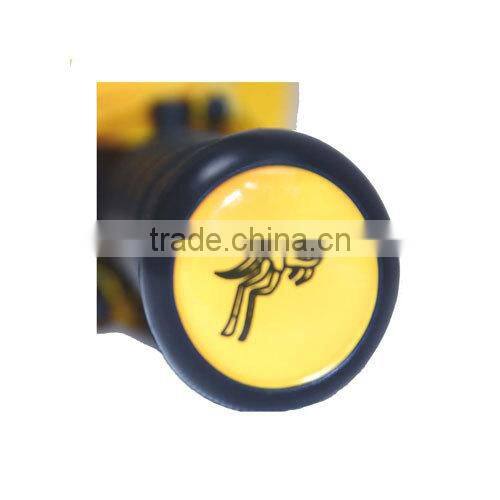 wholesale automatic golf umbrella with T190 pongee fabric and rubber coated plastic handle with custom logo