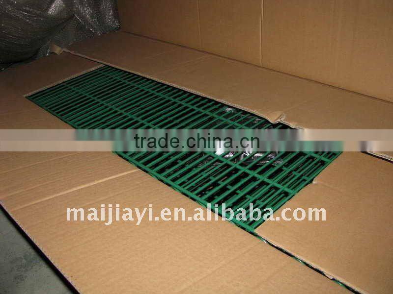 chrome wire shelving