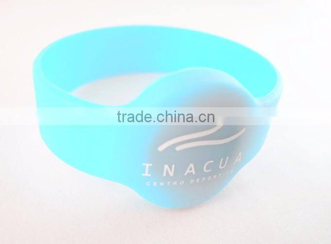 Printing cheap original silicone wristband