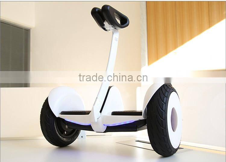 Shenzhen xiaomi mini electric chariot scooter self balancing with Buletooth to control for children and teenagers balance car