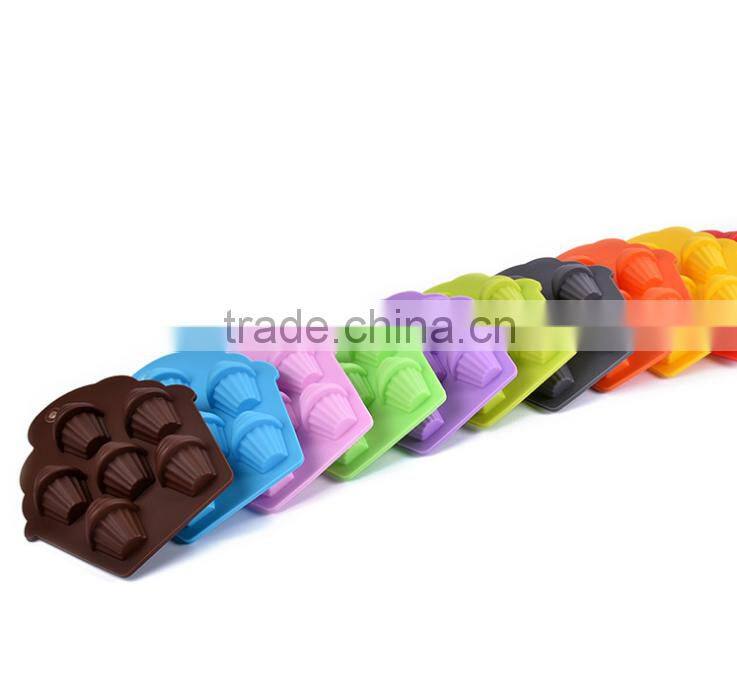Lovely kid silicone ice cream tray