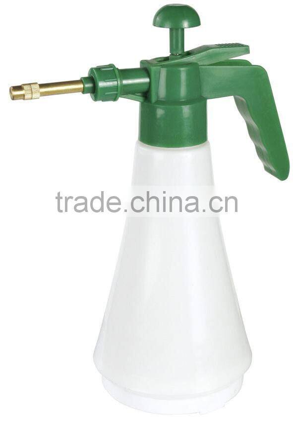 1.5L Pressure sprayer with adjustable brass nozzle