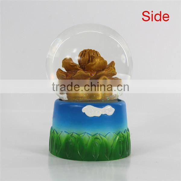 2014 Resin snow globe tourist souvenir