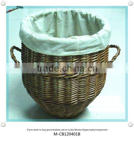 Cups shaped wicker basket with handle