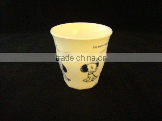 white melamine handle cup