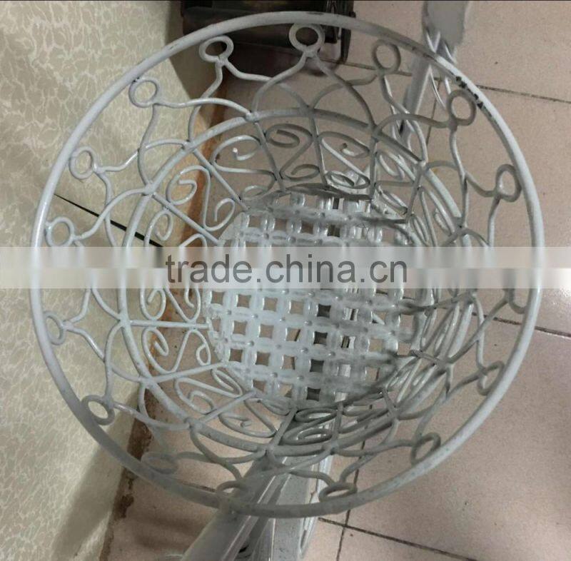 2016 Fashion Design Wrought Iron Bicycle Plant Stand Decoration Bicycle Flower Stand