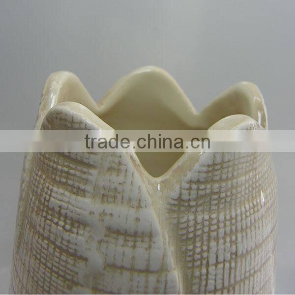 Factory direct ceramic flower vase/flower receptacle