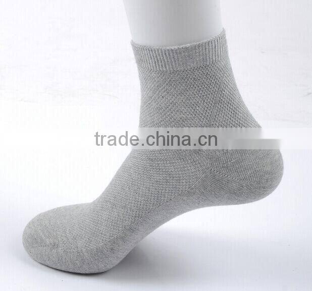 2017 Latest Manufacturer Customized Your Own Brand Logo Breathable Anti-bacterial Bamboo Fiber Private Label Men Sport Socks