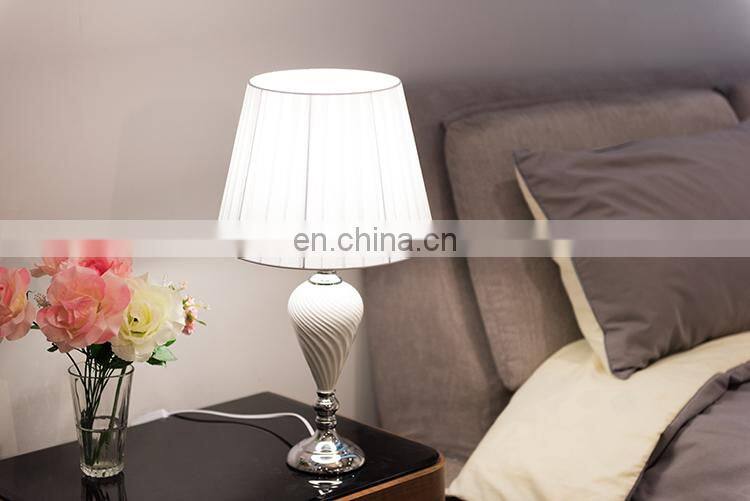 Elegant villa bedroom desk lamp custom home decoration piece ceramic base white luxury table lamp for bedside