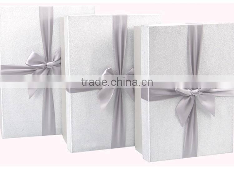 Customized paper box packaging gift cardboard box with ribbon paper gift box