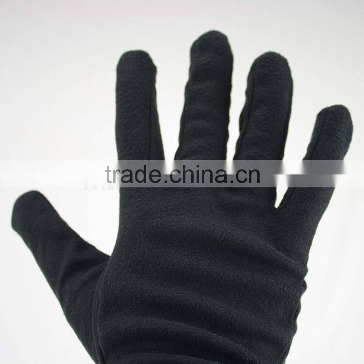 Microfiber jewelry cleaning gloves