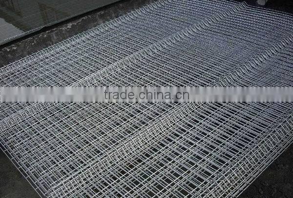 Stadium fencing wire mesh making machine