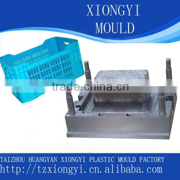 Plastic hen coop mould