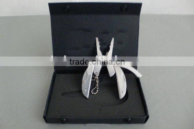OEM mini folding multitool blades fishing pliers cutting plier UD06043