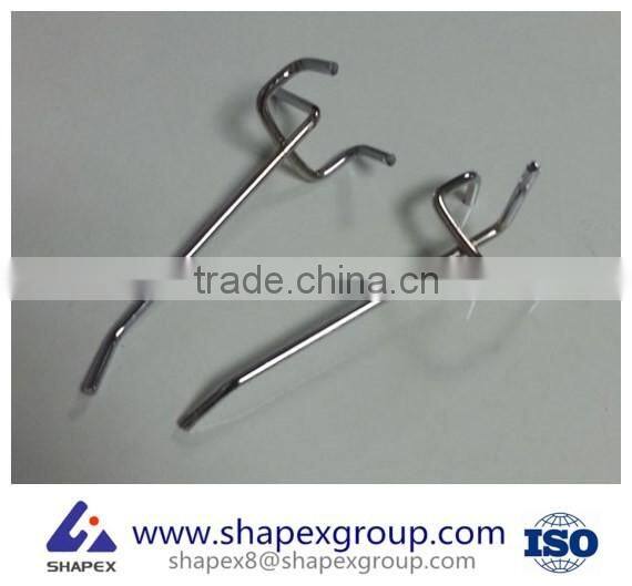 Chrome retail display hooks display saddle