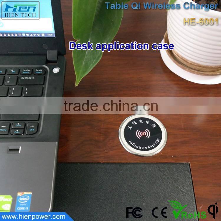 Made in China Electronics Supplier Qi Standard Magnetic Charger Embedded Wireless Chargers
