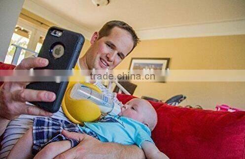 Free Hand Baby Bottle Holder