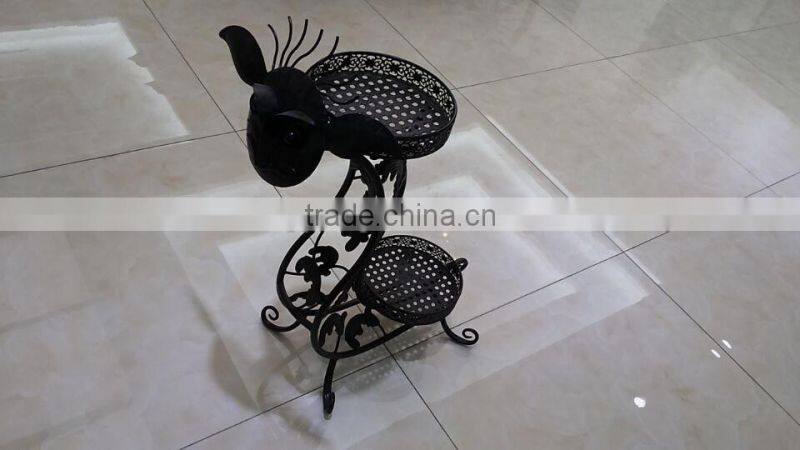 2016 new design lovely Animal shape personalized indoor Floor-standing flower stand
