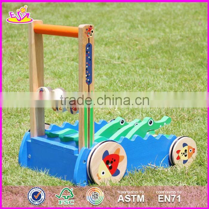2017 New design cartoon crocodile wooden push along toys for toddlers W16E059