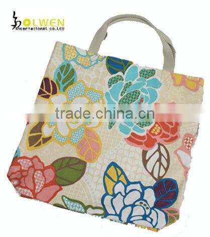Latest pretty printed handbag for girl