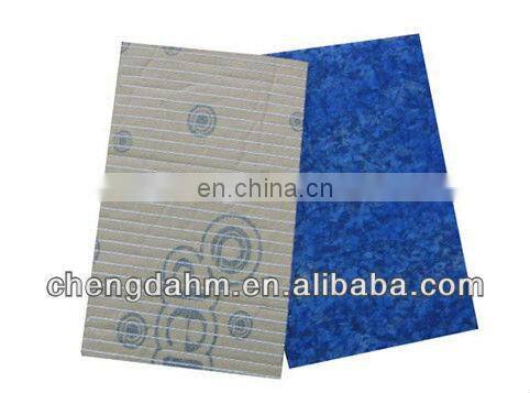 bonded foam with crepe paper underlayment