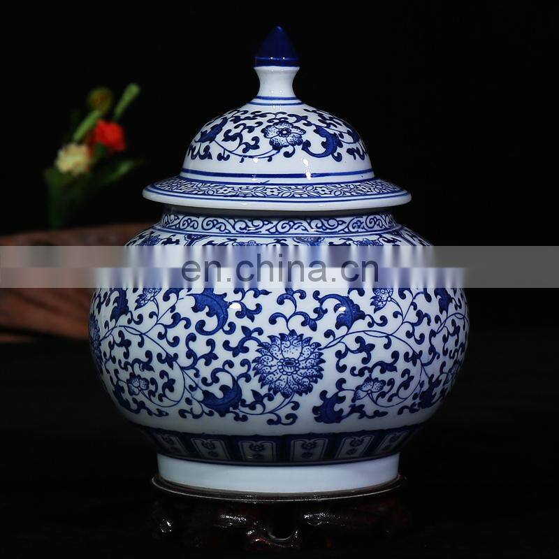 Small Size Traditional Chinese Antique Blue And White Ceramic Storage Jars