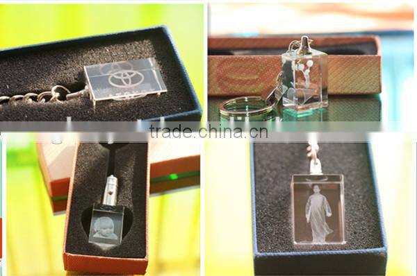 2015 popular Christmas gift cheap crystal keychain