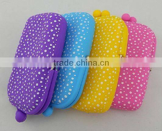 shenzhen wholesale alibaba purple silicone kids coin purse