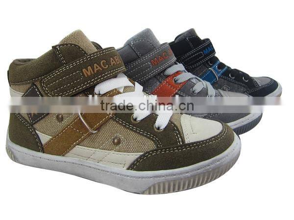 Latest children snow boots with high cut upper