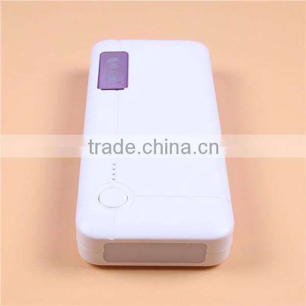 Factory Wholesale 12000mAh 3 USB Power Bank with Torch Light