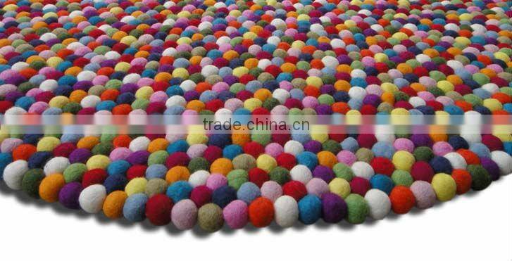 Felt Ball Rugs / Teppich