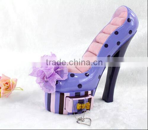 Hot Sale Violet Polyresin High Heel Shoe Ring Holder