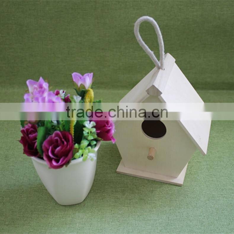 Cheap small wooden bird houses Arts and crafts bird house wicker bird houses with paulownia