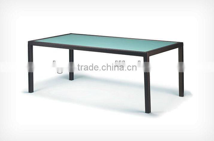 2017 Trade Assurance most popular simple design outdoor pvc rattan garden table furniture