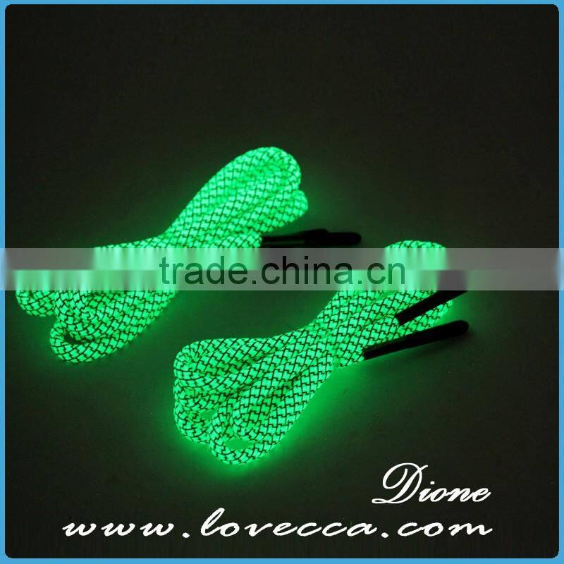 2017 New Trendy 550 Paracord Luminous Shoelace with Fire Starter & Metal Scraper Military Camping Hiking