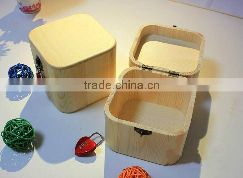 Eco-friendly wood locked storage box