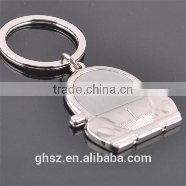 Factory price fish shape car keychain supplier