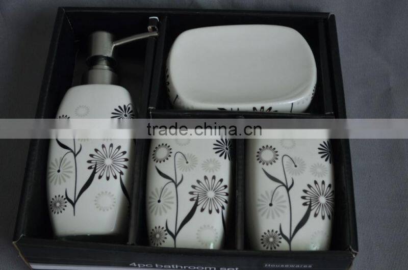 Ceramic elegant Bathroom Accessories Bath Set