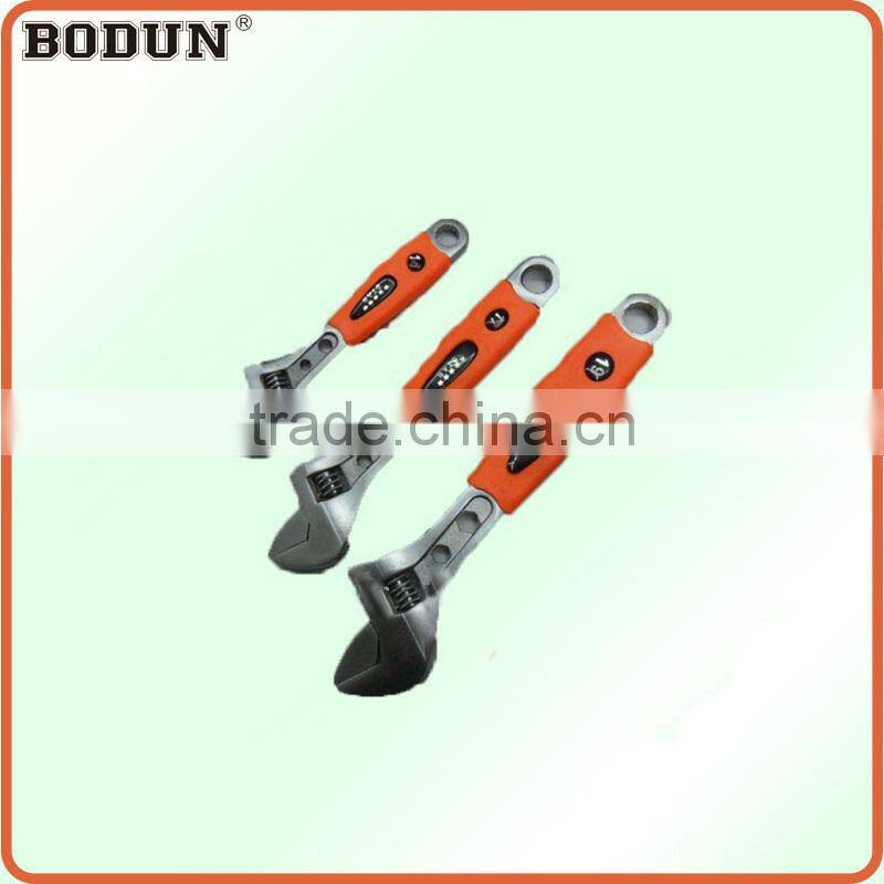 D2011 Two-color plastic handle multifunction adjustable wrench/spanner