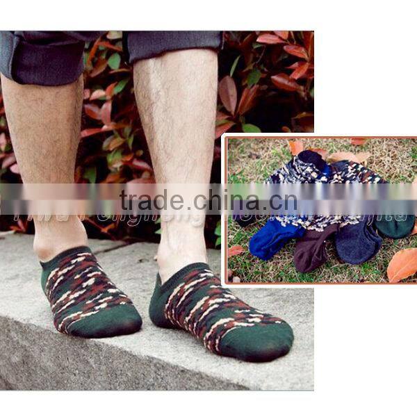 2017 Personality camouflage Mens cotton socks