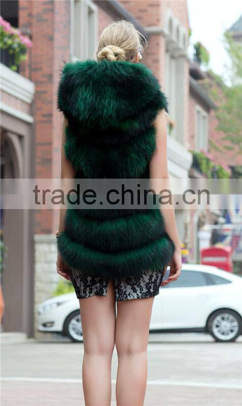 Real Fox Fur Vest hooded Coat Woman Sleeveless Thicken Warm Genuine Fox Fur Jackets Winter Russian Natural Fur Vest