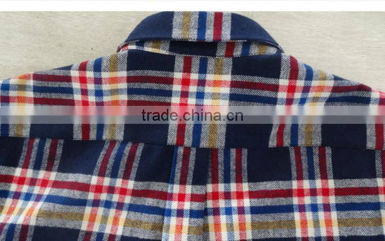 2015 new Brand Autumn Flannel mens plaid warm fashion shirt