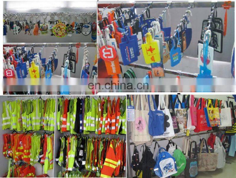 2017 polular promotion item LED beanie hat