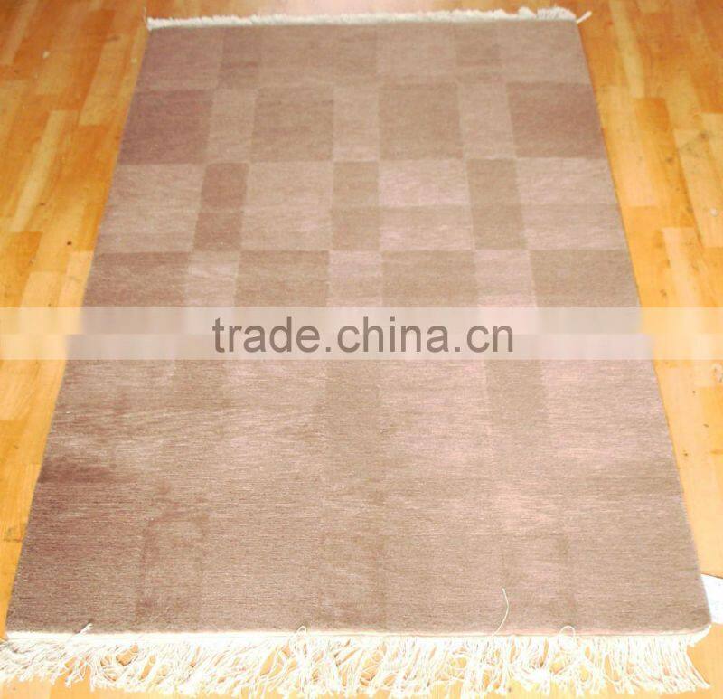 Flower pattern woollen carpet