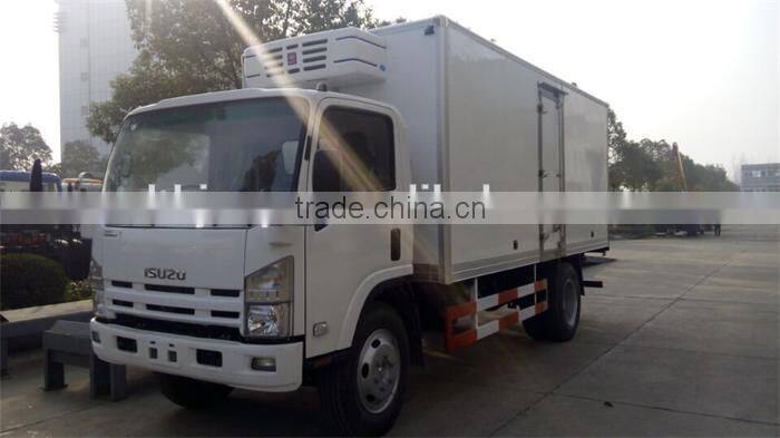 GOOD-QUALITY FOTON-AUMARK refrigerator freezer truck for sale