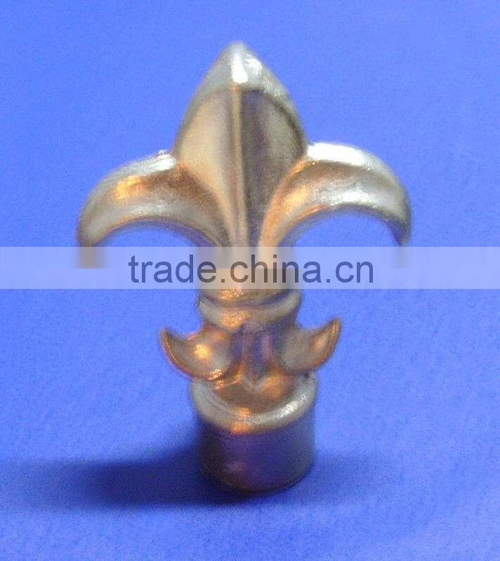 Decorative cast aluminium fence finial