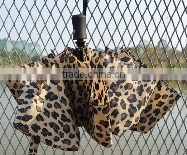 Auto Open Close Folding Umbrella with Leopard Printing
