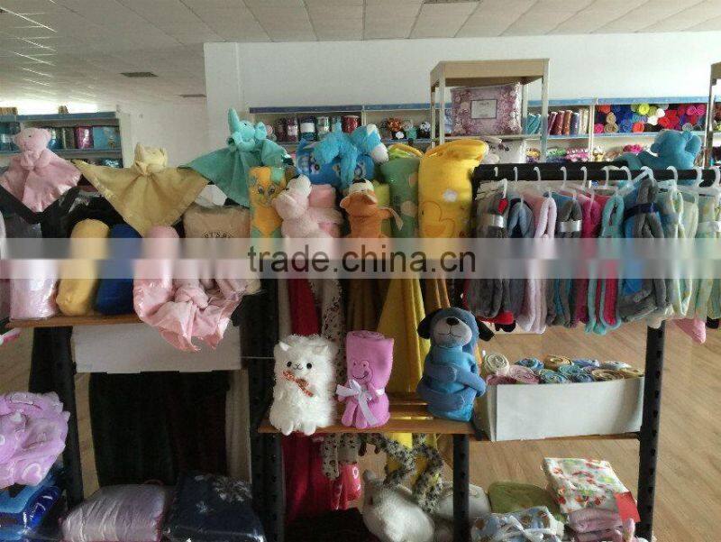 Mens Knit Hat Gloves and Scarf Winter Set