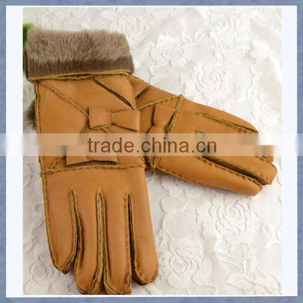 Sell Fur Gloves Women Cheap Sheepskin Fur Gloves With Fur on Cuff