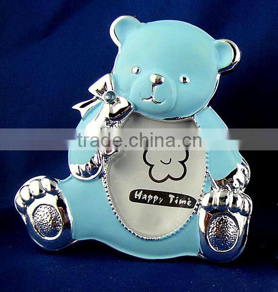 Digital photo frame for baby birthday gift